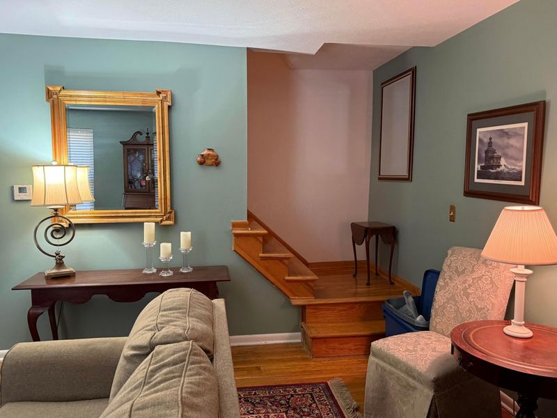 1916 Willoway Circle S, Columbus, OH 43220 Photo 7