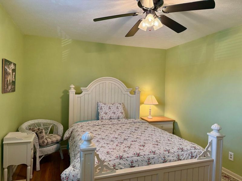 1916 Willoway Circle S, Columbus, OH 43220 Photo 9