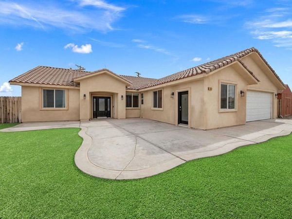 1351 Brentwood Avenue, Thermal, CA 92274