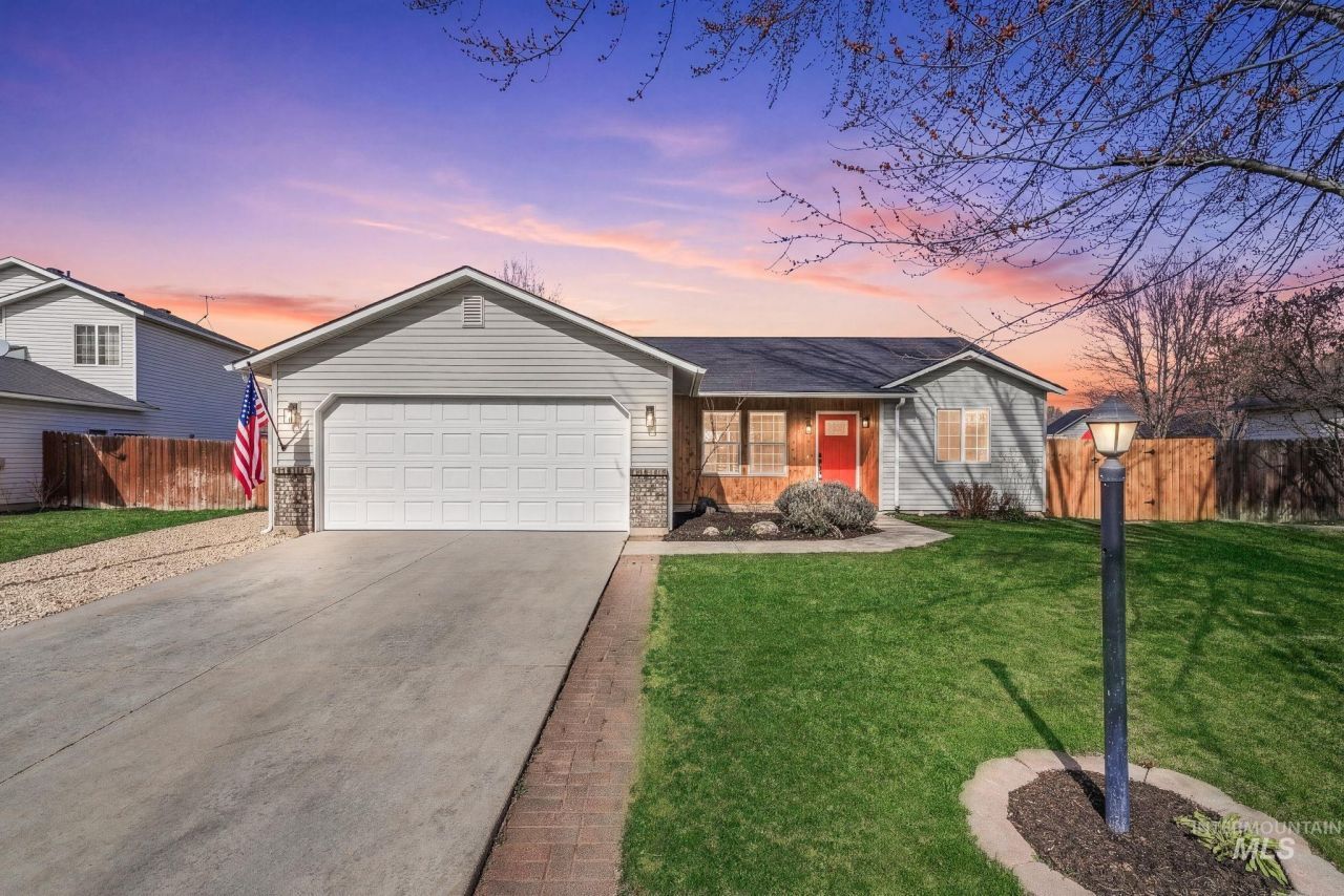 992 W Honker Dr, Meridian, ID 83642 Main Photo
