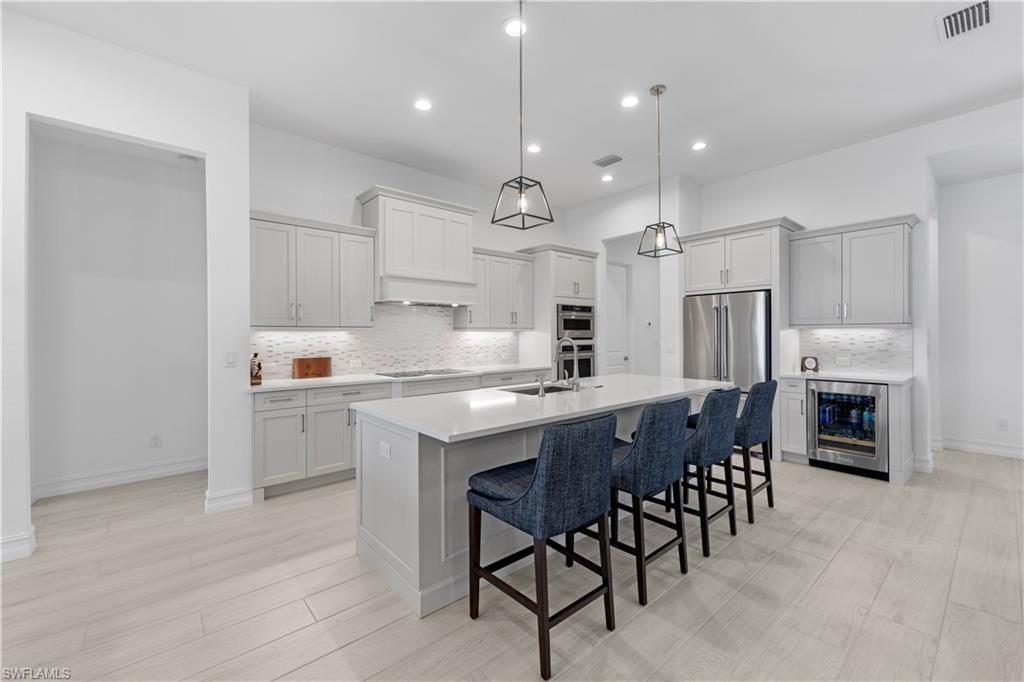 14265 Laguna Springs Ln, Naples, FL 34114 Photo