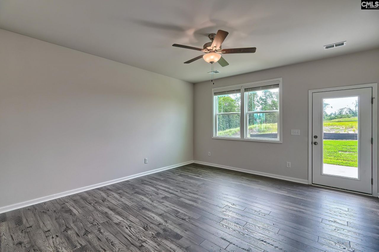 563 Swamp Grass Drive Photo 18