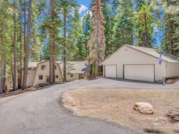 732 E Mountain Ridge Road, Lake Almanor, CA 96137