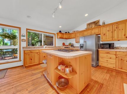 732 E Mountain Ridge Road, Lake Almanor, CA 96137 Photo