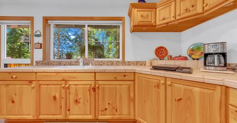 732 E Mountain Ridge Road, Lake Almanor, CA 96137 Photo