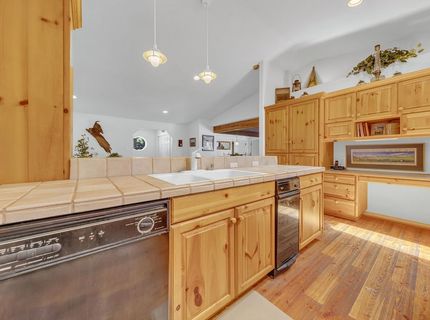 732 E Mountain Ridge Road, Lake Almanor, CA 96137 Photo