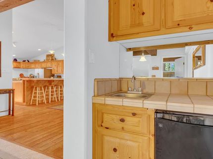 732 E Mountain Ridge Road, Lake Almanor, CA 96137 Photo