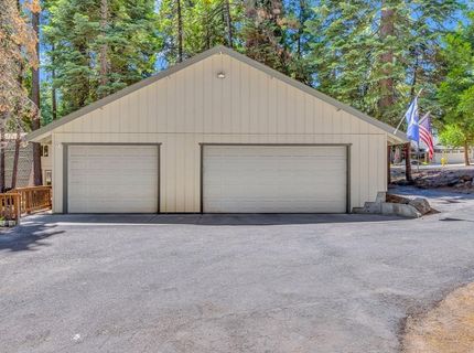 732 E Mountain Ridge Road, Lake Almanor, CA 96137 Photo