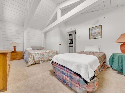 732 E Mountain Ridge Road, Lake Almanor, CA 96137 Photo