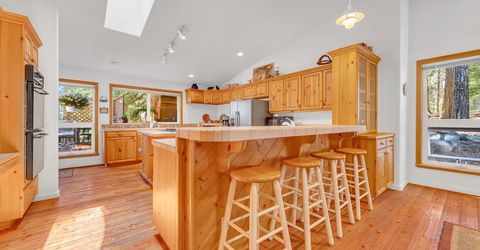 732 E Mountain Ridge Road, Lake Almanor, CA 96137 Photo