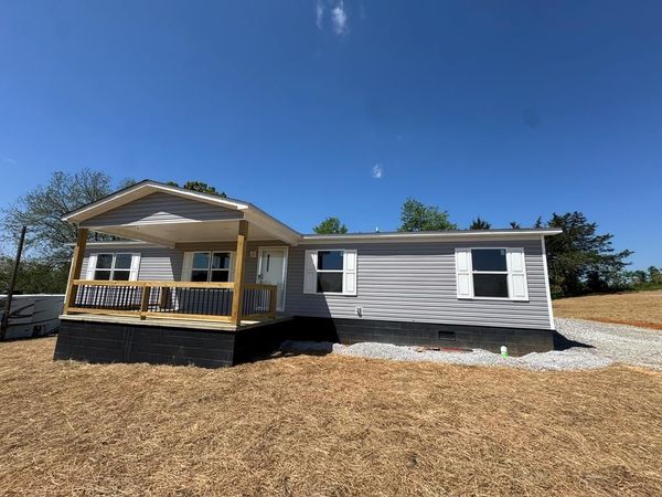 412 Lake Drive, Albany, KY 42602