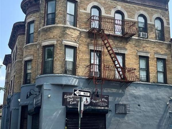 879 Knickerbocker Avenue , Brooklyn, NY 11207