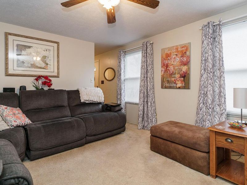 2908 Renfro Road, Columbus, OH 43232 Photo 5