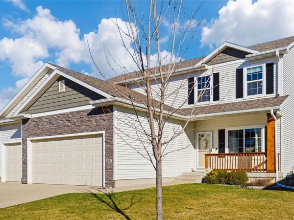 401 SE 15th Street, Grimes, IA 50111