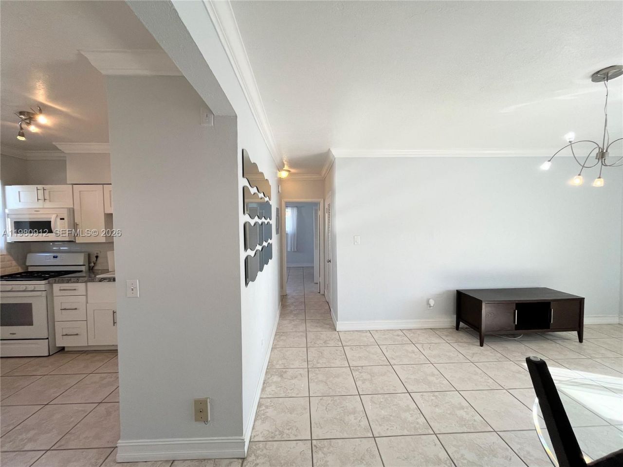 350 75th St , Unit 202, Miami Beach, FL 33141 Photo
