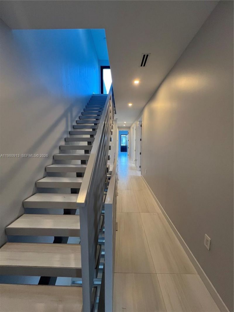 1533 SW 22 Terrace , Miami, FL 33145 Photo