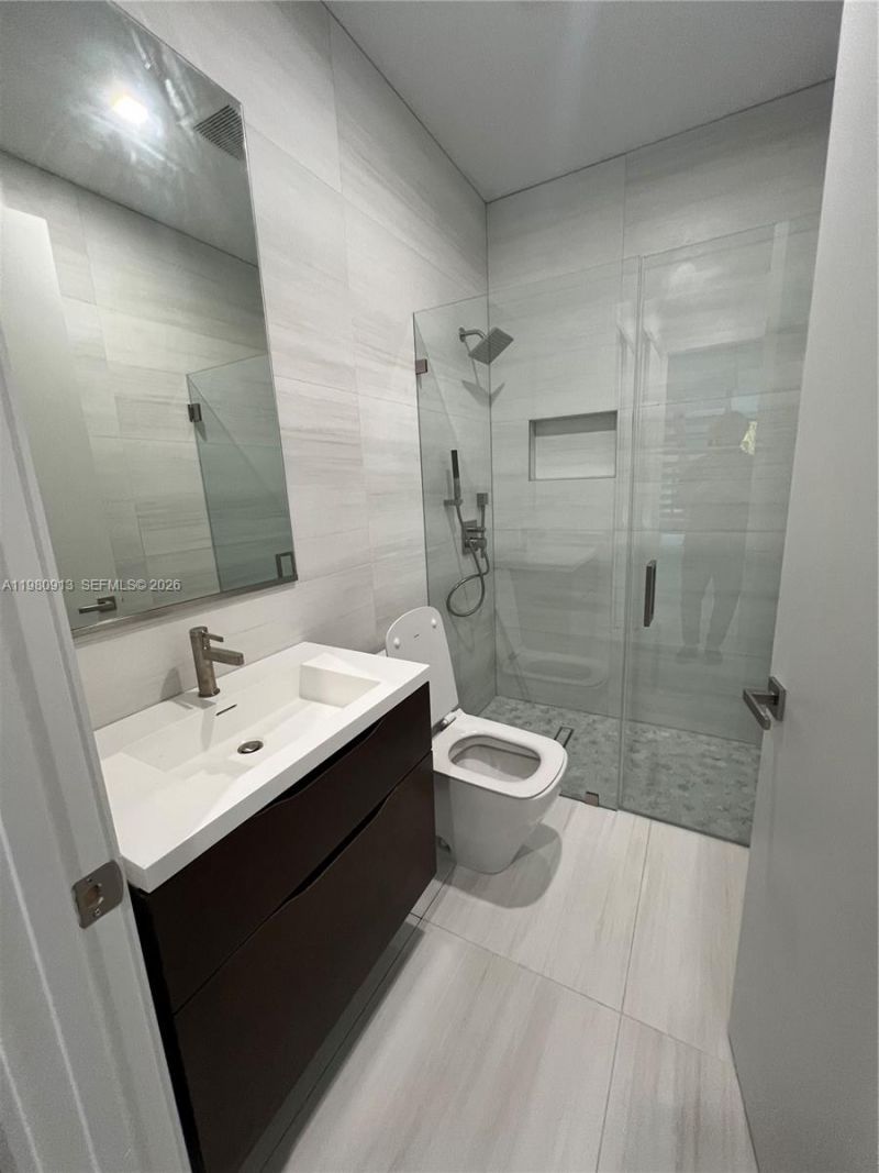 1533 SW 22 Terrace , Miami, FL 33145 Photo