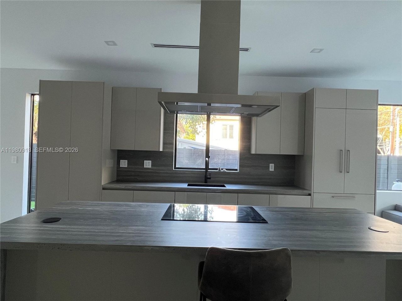 1533 SW 22 Terrace , Miami, FL 33145 Photo