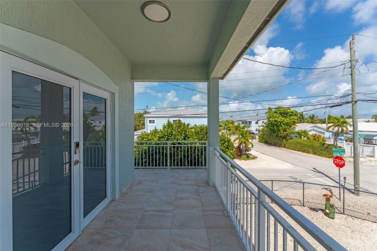 30 Coconut Dr , Key Largo, FL 33037 Photo