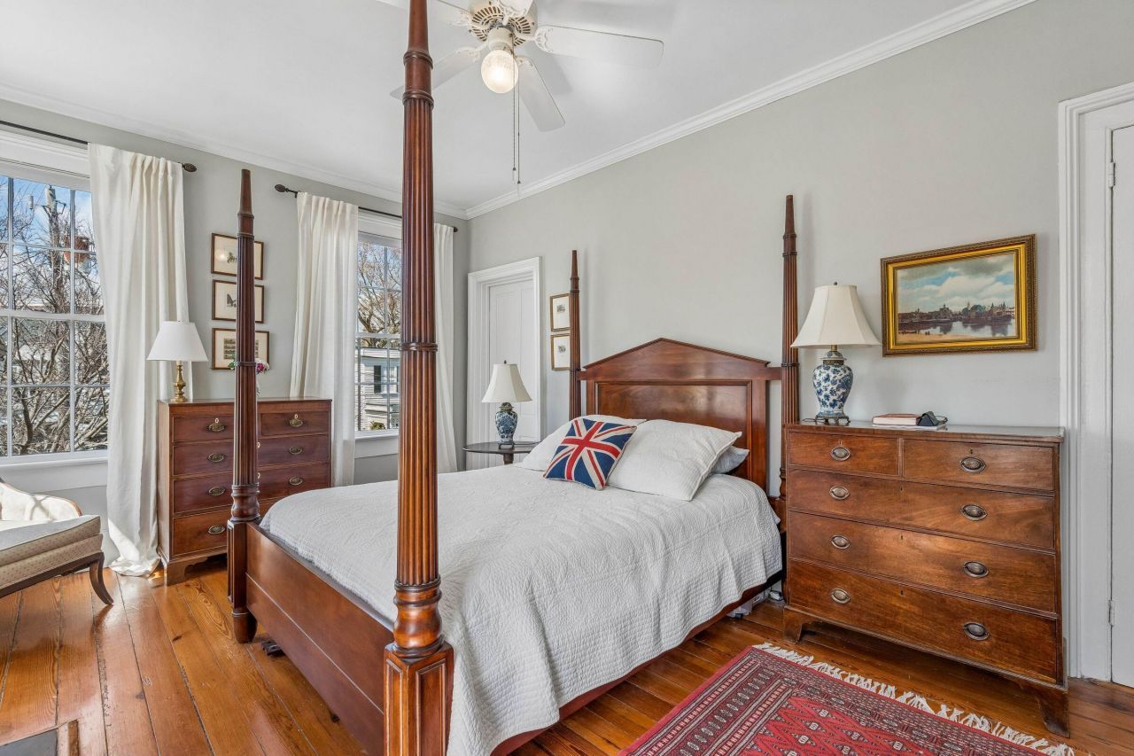 38 Savage Street Photo 28