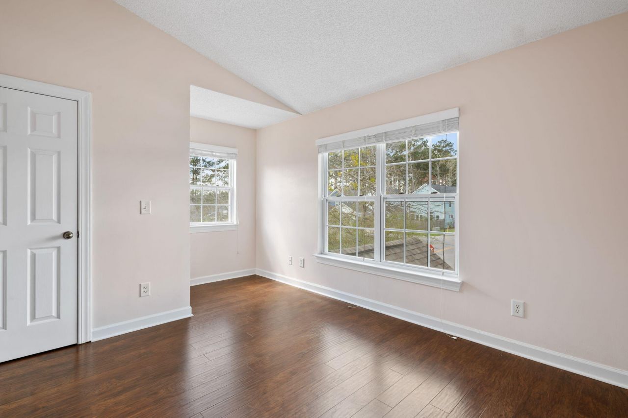 2935 Sweetleaf Lane Photo 16