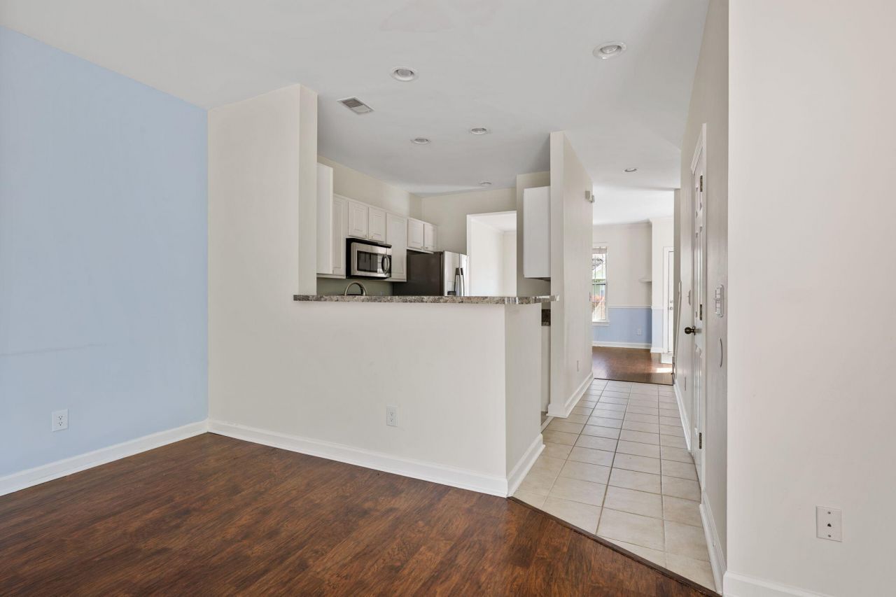 2935 Sweetleaf Lane Photo 9