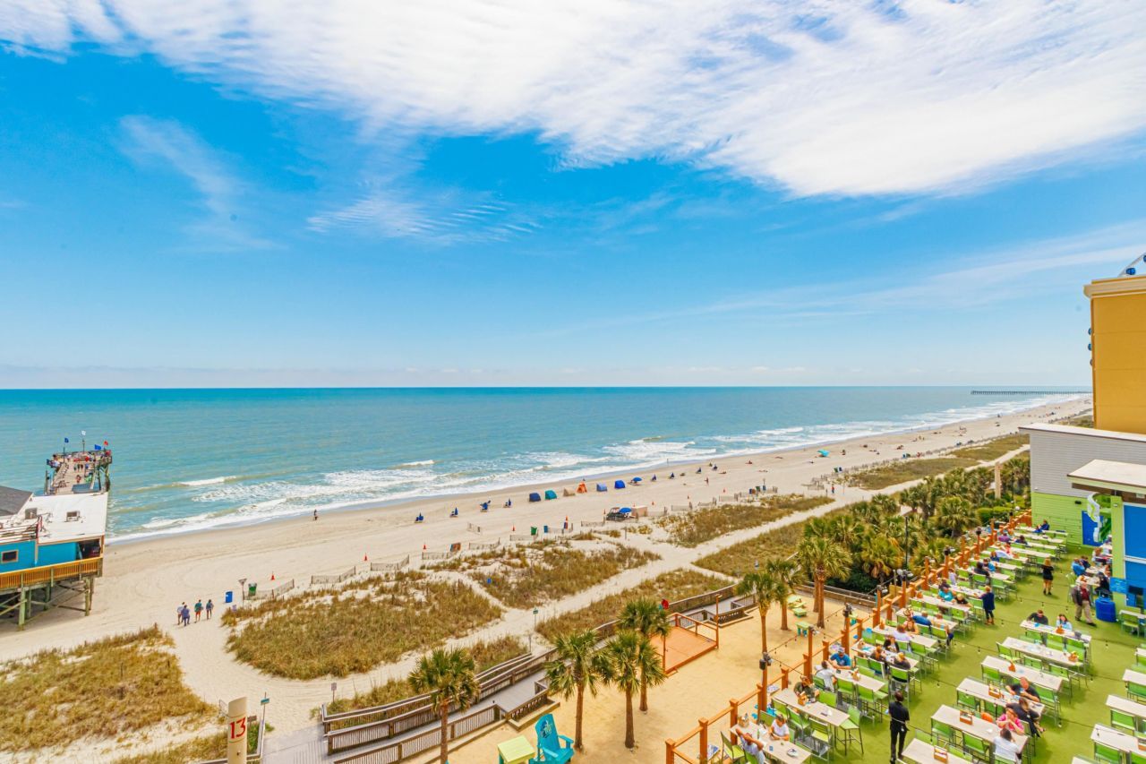 1304 N Ocean Blvd.  Photo 4