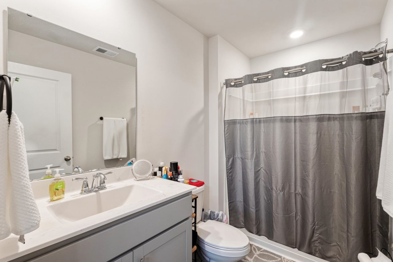 276 Country Grove Way Photo 17