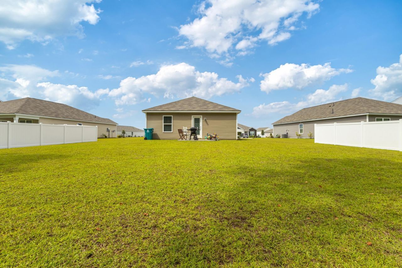 276 Country Grove Way Photo 24