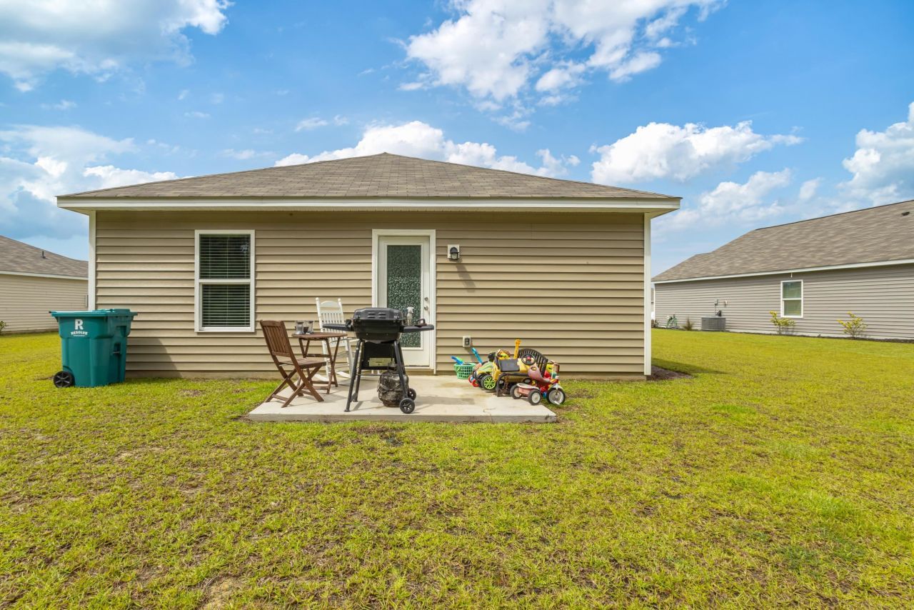 276 Country Grove Way Photo 26