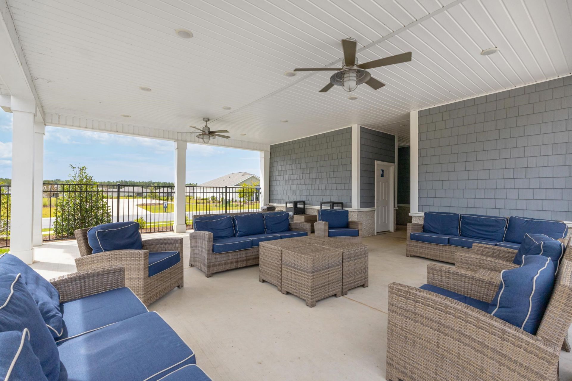 276 Country Grove Way Photo 29