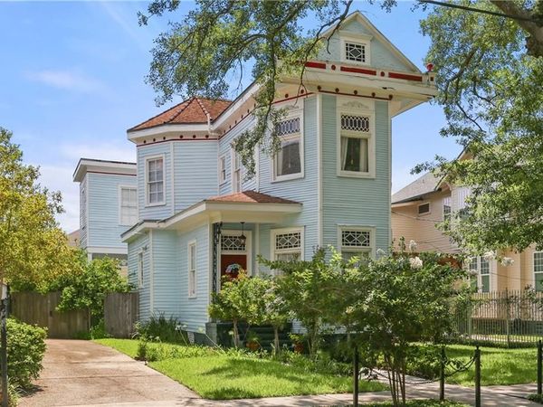 1920 PENISTON Street , New Orleans, LA 70115