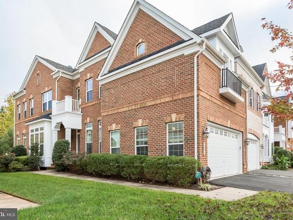 3873 BILLBERRY DRIVE, FAIRFAX, VA 22033