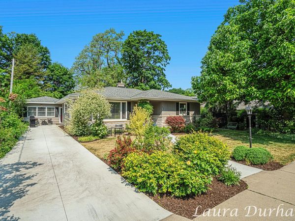 526 Butler Street, Saugatuck, MI 49453