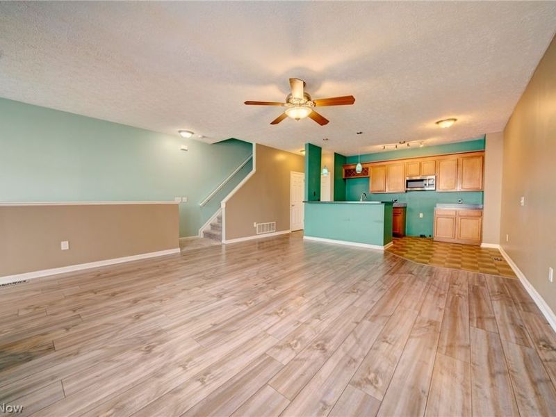 1210 E Chapman Lane, Unit 6, Medina, OH 44256 Photo 11