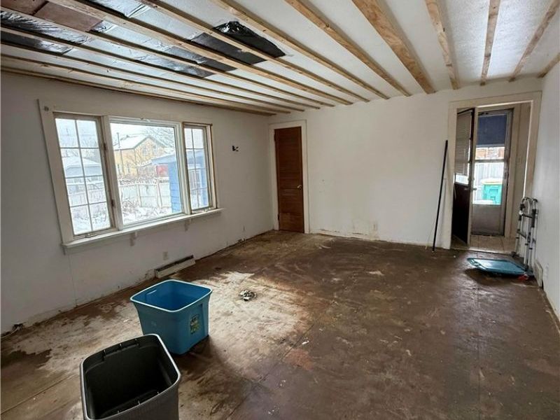 136 Ferris Avenue, Chardon, OH 44024 Photo 11