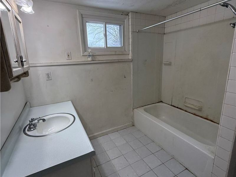 136 Ferris Avenue, Chardon, OH 44024 Photo 26