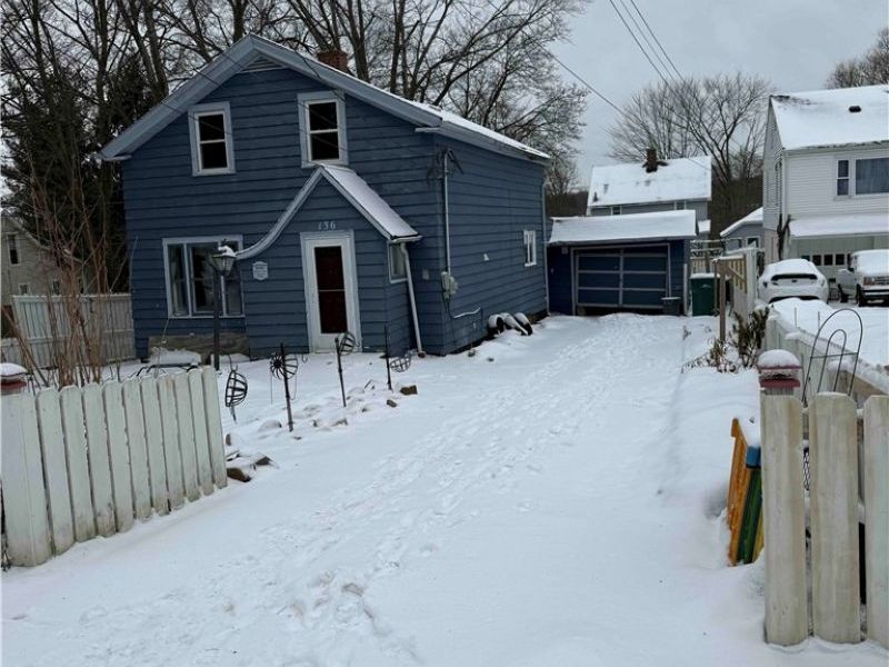 136 Ferris Avenue, Chardon, OH 44024 Photo 3