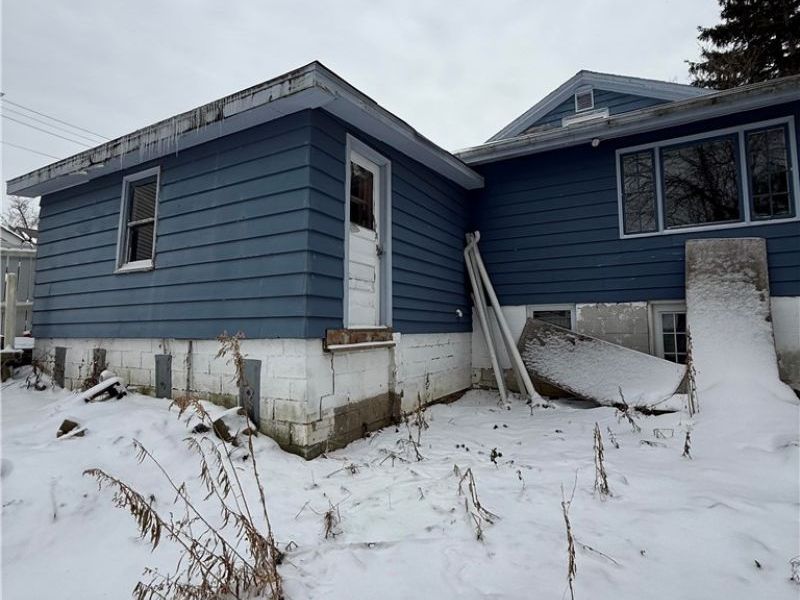 136 Ferris Avenue, Chardon, OH 44024 Photo 6