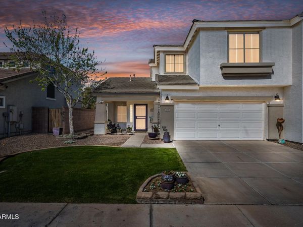 1048 E IRIS Drive, Chandler, AZ 85286