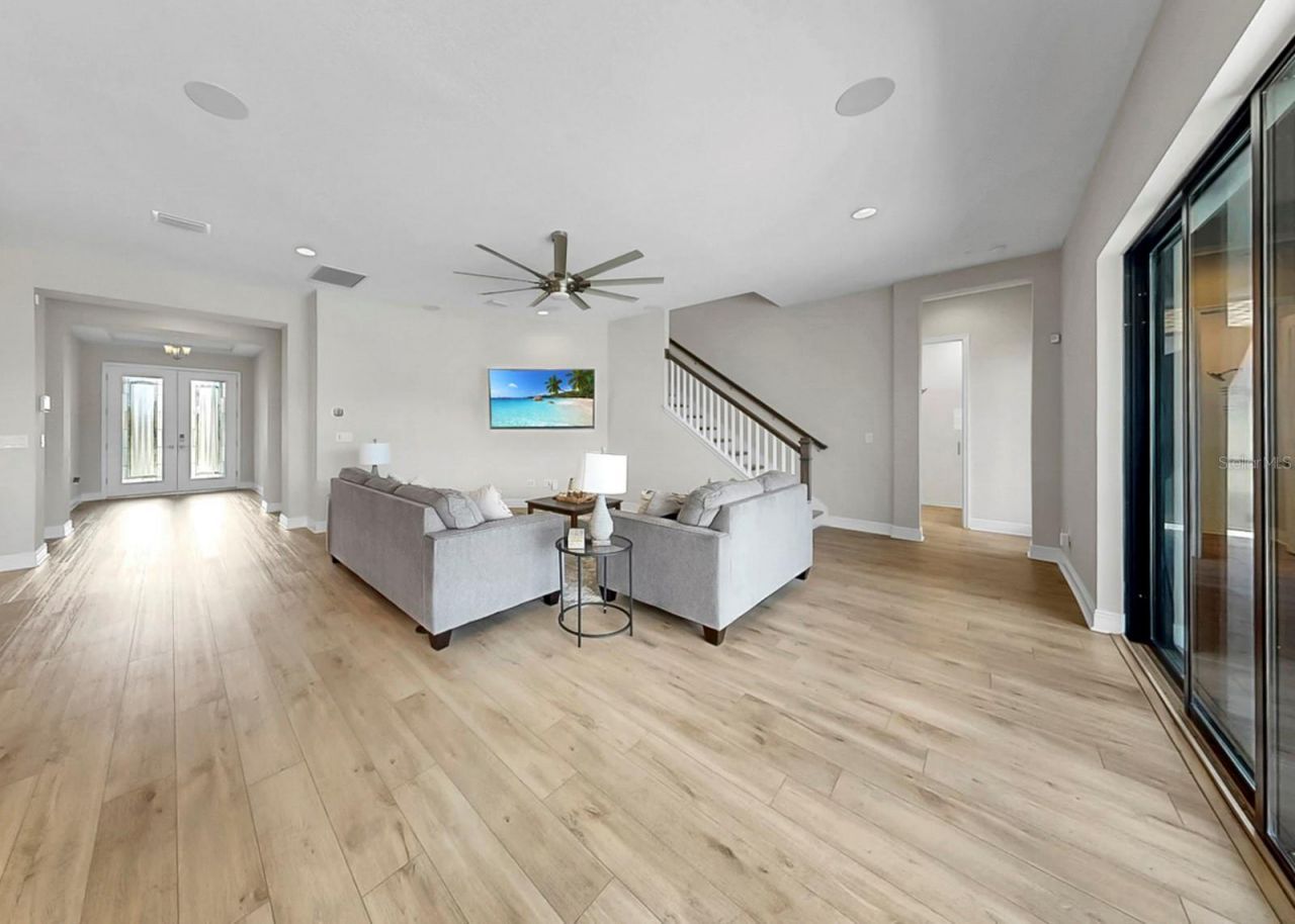 14261 Swiss Bridge Drive , Riverview, FL 33579 Photo