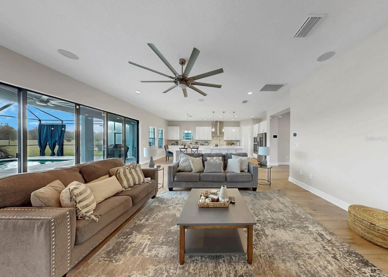 14261 Swiss Bridge Drive , Riverview, FL 33579 Photo