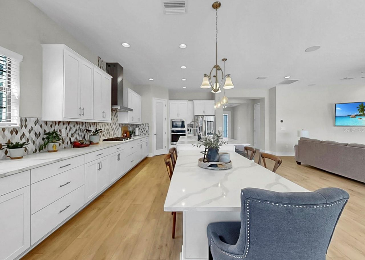 14261 Swiss Bridge Drive , Riverview, FL 33579 Photo