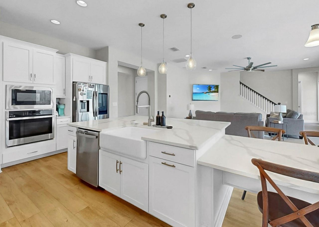 14261 Swiss Bridge Drive , Riverview, FL 33579 Photo