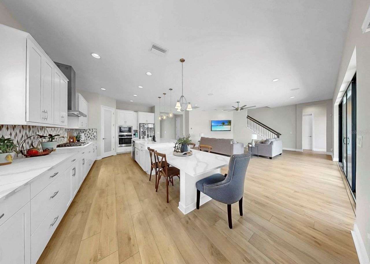 14261 Swiss Bridge Drive , Riverview, FL 33579 Photo