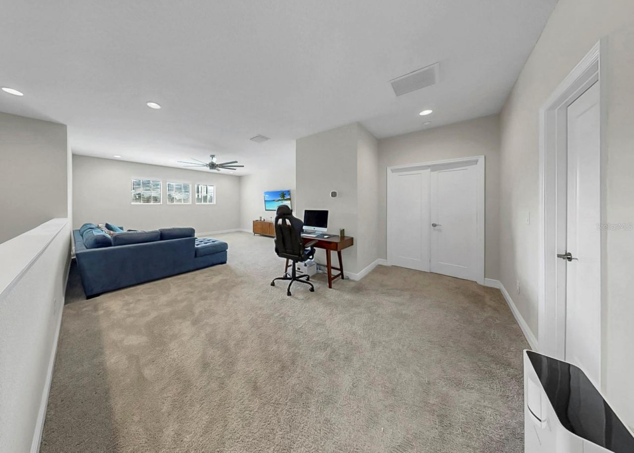 14261 Swiss Bridge Drive , Riverview, FL 33579 Photo