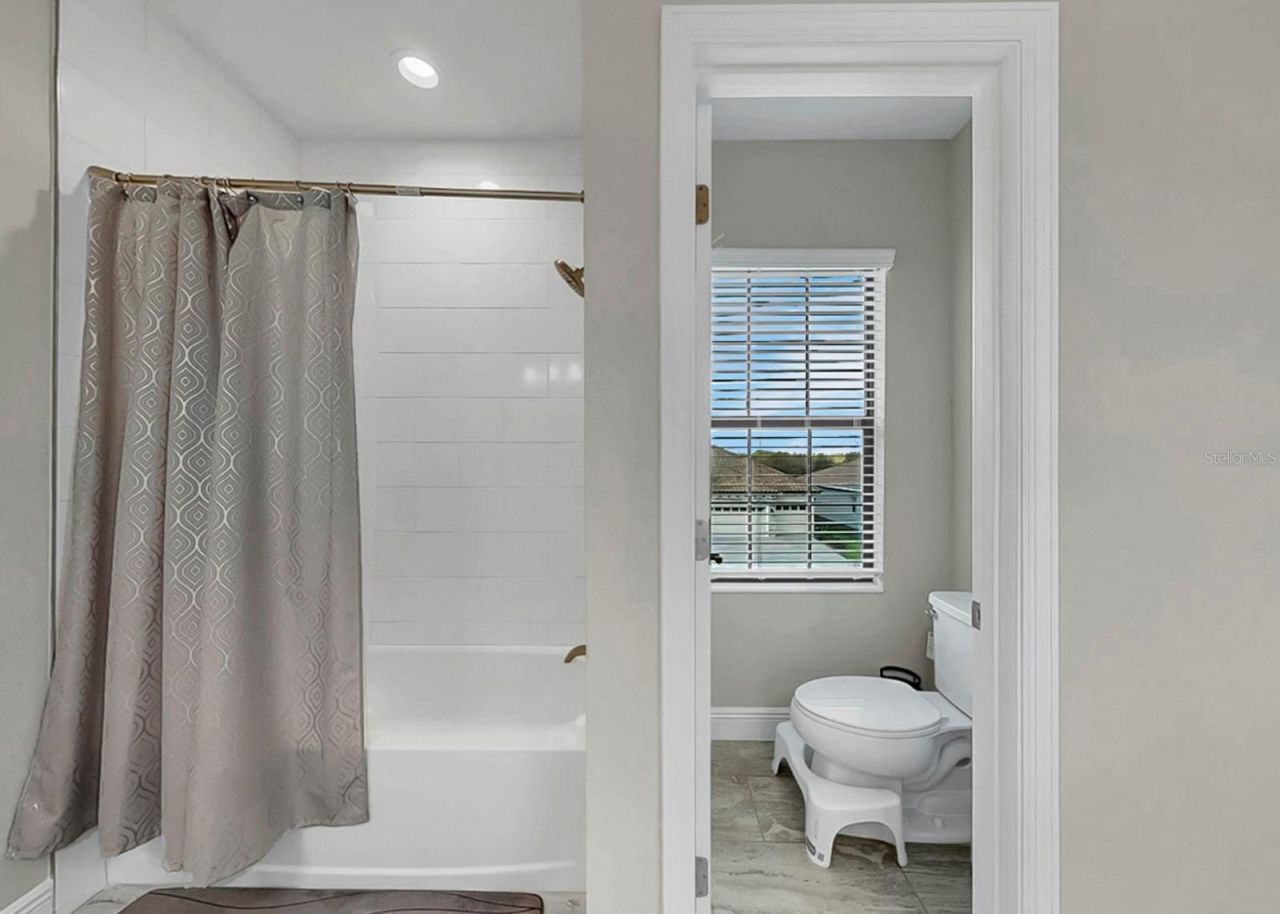 14261 Swiss Bridge Drive , Riverview, FL 33579 Photo