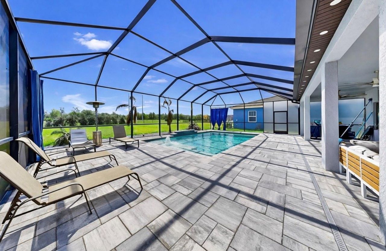 14261 Swiss Bridge Drive , Riverview, FL 33579 Photo