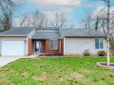 3900 Sweetbriar Circle, Lexington, KY 40514
