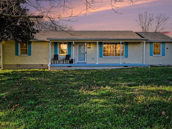 3002 Knud Dr , Columbia, TN 38401